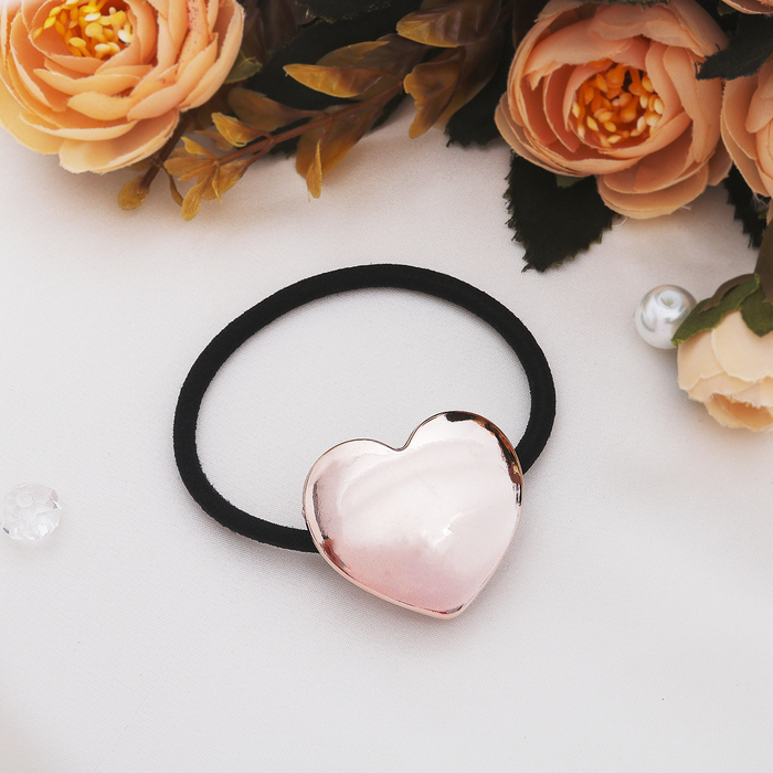 Резинка для волос "Нэвия" сердечко