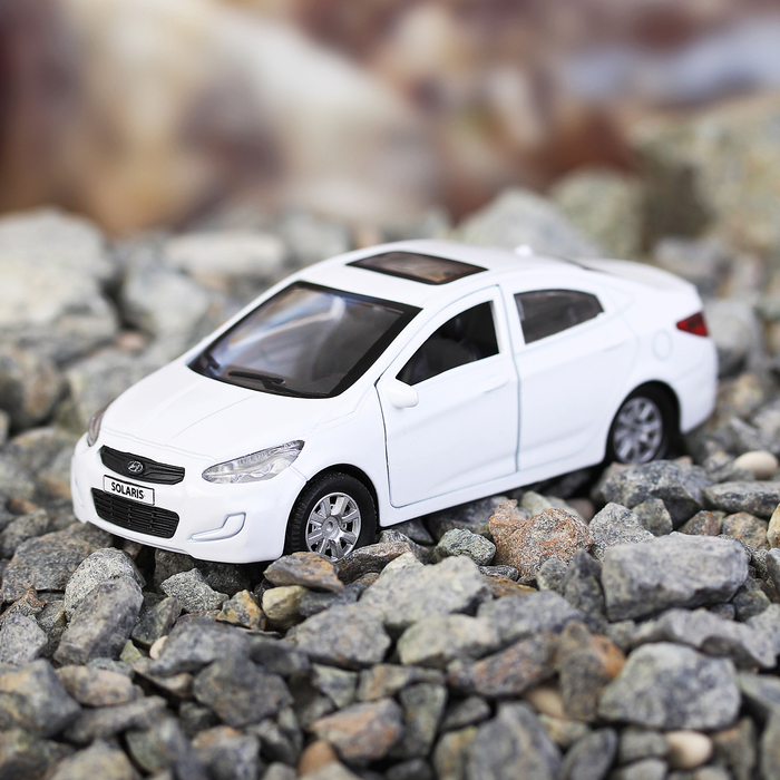 Машина металлическая Hyundai Solaris, открываются двери, багажник, инерция, 12 см