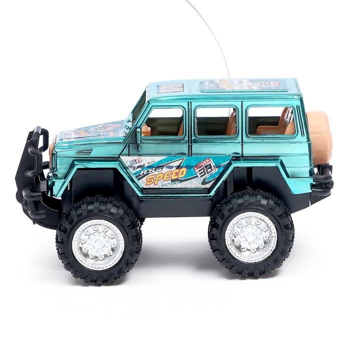 Машина радиоуправляемая "Гелик", работает от батареек, световые эффекты, МИКС