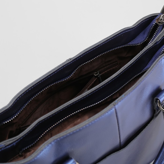 Сумка женская, 2 отдела на молниях, 2 наружных кармана, длинный ремень, синий перламутр