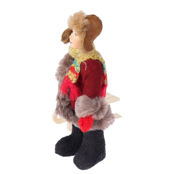 Новогодняя кукла "Мальчик в зимнем костюме с санками" 28 см (А2-16) МИКС