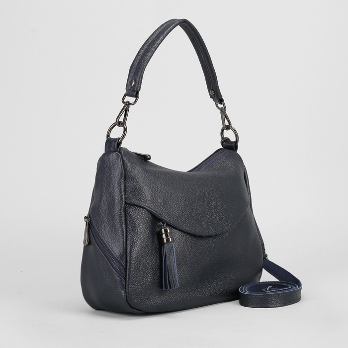 Сумка женская, отдел на молнии, 4 наружных кармана, длинный ремень, цвет синий