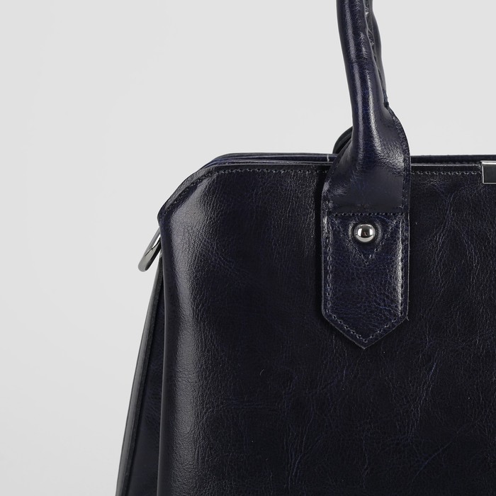 Сумка женская, 3 отдела на молнии, наружный карман, длинный ремень, цвет синий