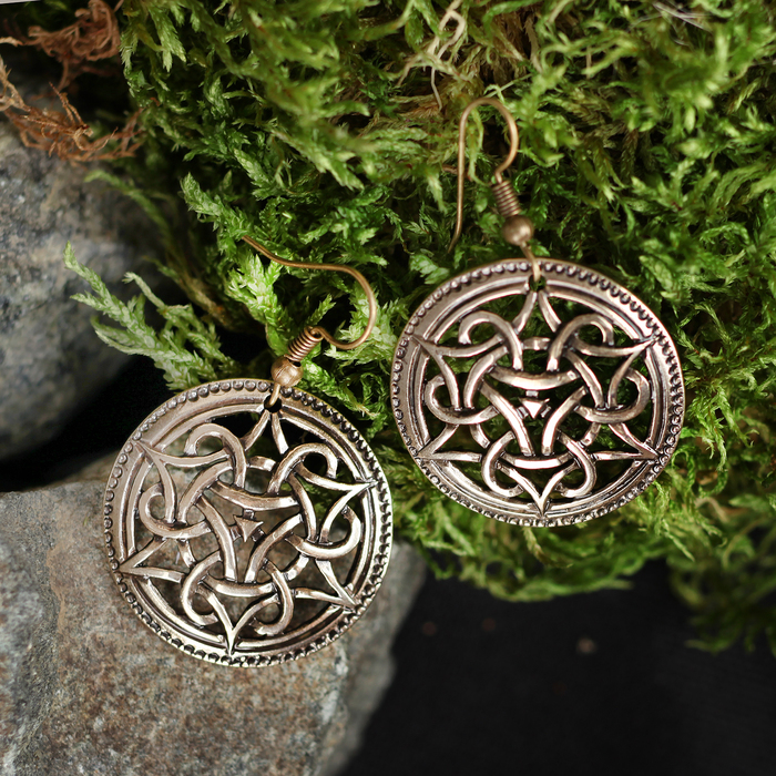 Серьги обереги «Звезда Велеса»  латунь