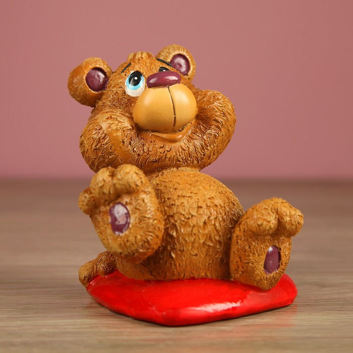 Копилка "Медвежонок на сердечке" 14см