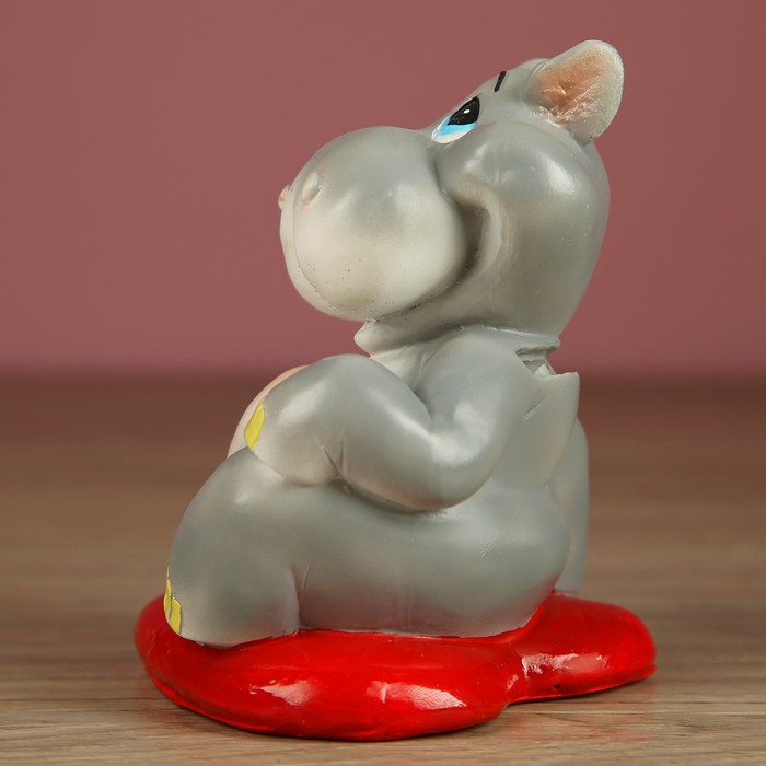 Копилка "Бегемотик на сердечке" 14см