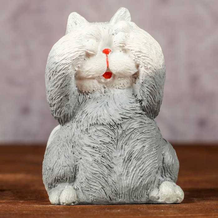 Сувенир "Кот закрывает лапами глаза" серый, 7,5х7,5х6см