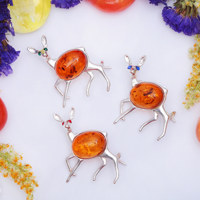 Брошь "Янтарь" оленёнок, цвет МИКС в посеребрении