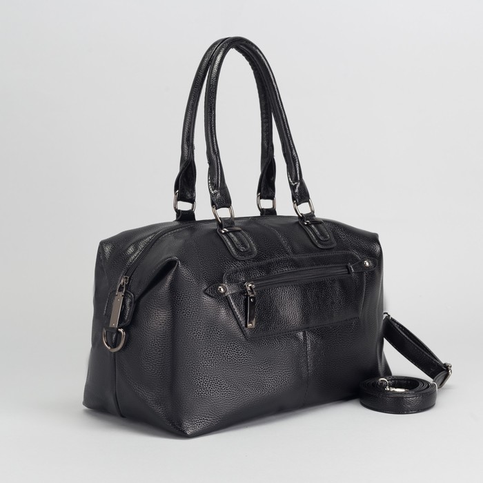 Сумка женская, отдел с перегородкой на молнии, наружный карман, длинный ремень, цвет чёрный