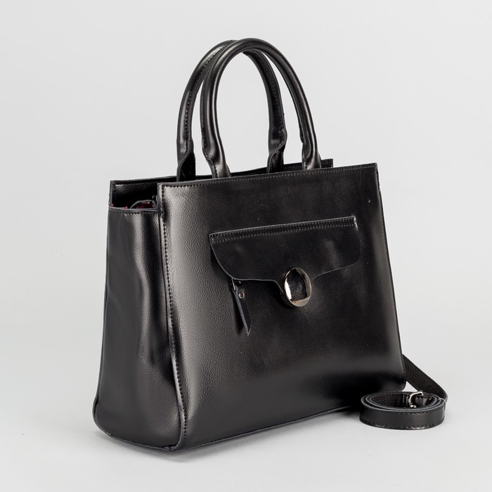 Сумка женская, отдел с перегородкой, 2 наружных кармана, длинный ремень, цвет чёрный