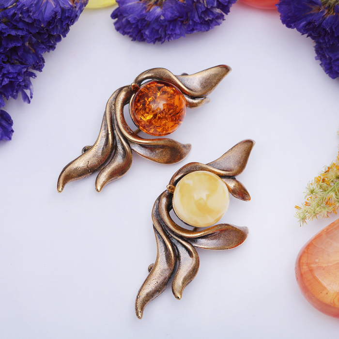 Брошь "Янтарь" веточка, цвет МИКС в бронзе