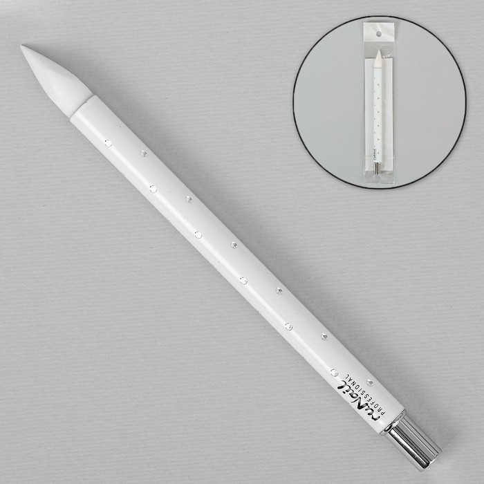 Кисть для дизайна ногтей скошенная, силикон, перо, цвет белый