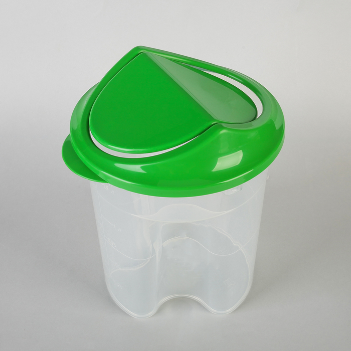 Емкость 1,8 л, с плавающей крышкой, цвета МИКС