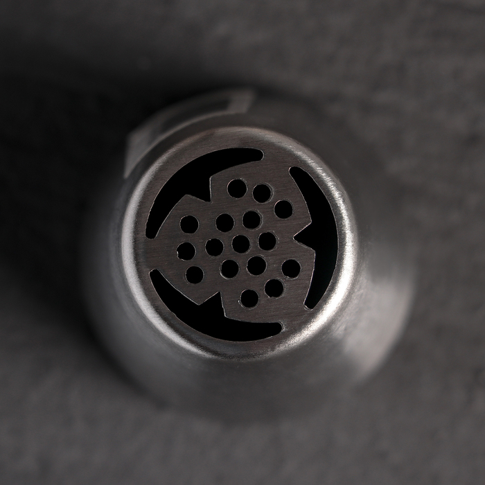 Насадка кондитерская d=3,7 см "Роза малазийская"