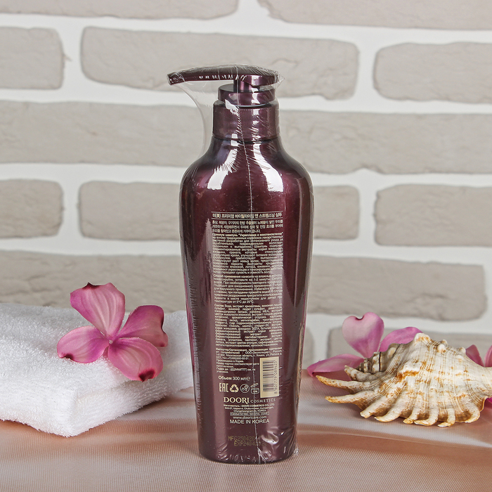 Шампунь для волос Daeng Gi Meo Ri Premium "Укрепление и восстановление", 300 мл