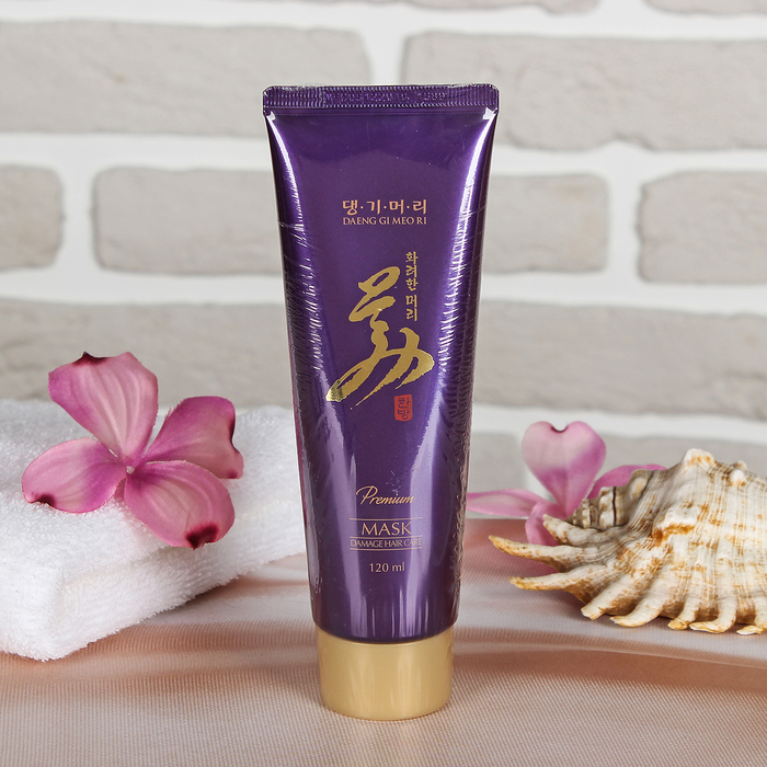 Маска Daeng Gi Meo Ri Premium "Интенсивно-восстанавливающая" для поврежденных волос, 120 мл