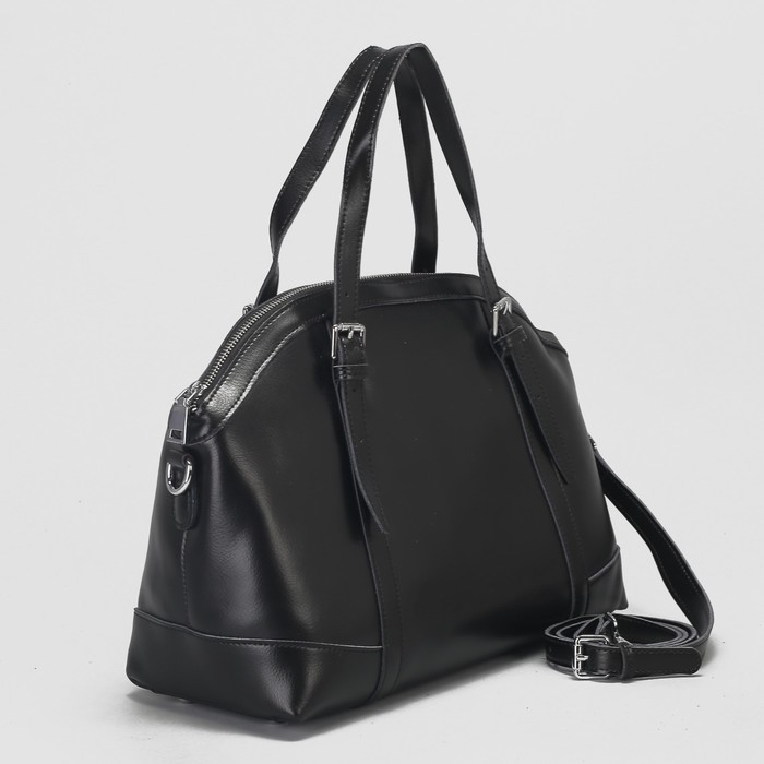 Сумка женская, отдел с перегородкой на молнии, длинный ремень, цвет чёрный