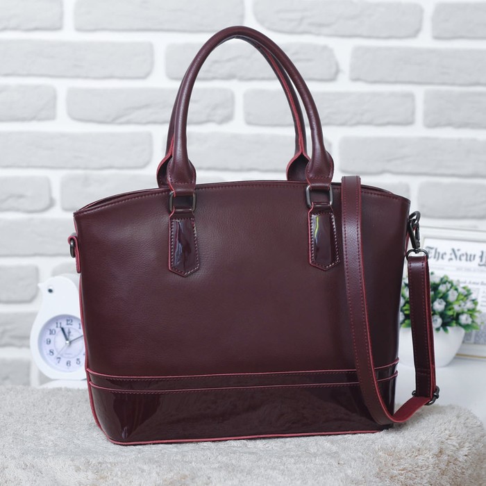 Сумка женская, отдел на молнии, наружный карман, длинный ремень, цвет бордовый