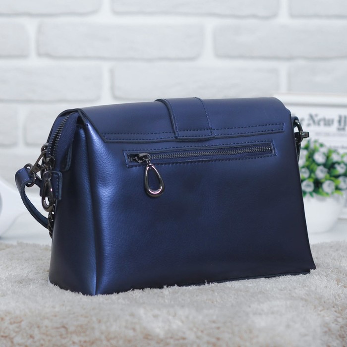 Сумка женская, 3 отдела на молниях, наружный карман, длинный ремень, цвет синий перламутр