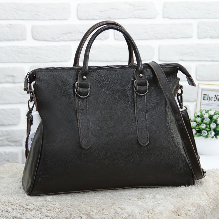 Сумка женская, отдел с перегородкой на молнии, наружный карман, длинный ремень, цвет кофе