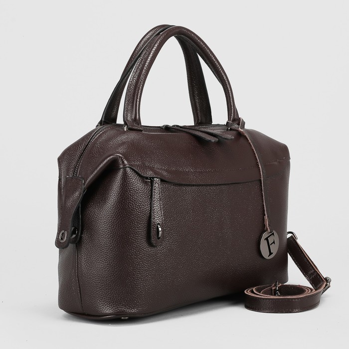 Сумка женская, отдел на молнии, 2 наружных кармана, длинный ремень, цвет кофе