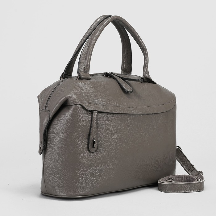 Сумка женская, отдел на молнии, 2 наружных кармана, длинный ремень, цвет серый