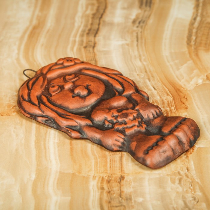 Плакетка "Девочка баня" терракота 14см