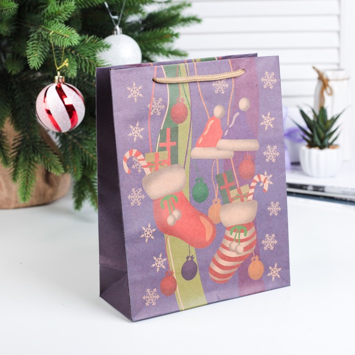Пакет крафт "Новогодние подарки", 19 х 8 х 24 см