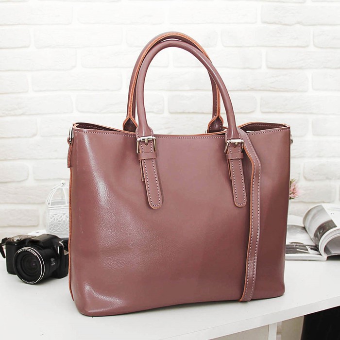 Сумка женская, отдел с перегородкой на молнии, длинный ремень, цвет пудровый