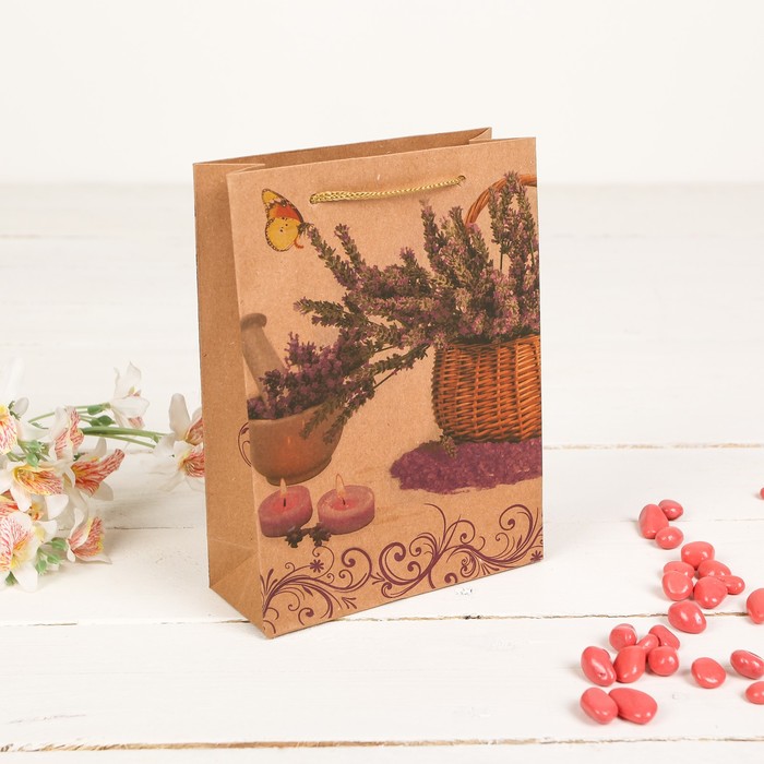 Пакет крафт "Букет из лаванды", 19 х 8 х 24 см