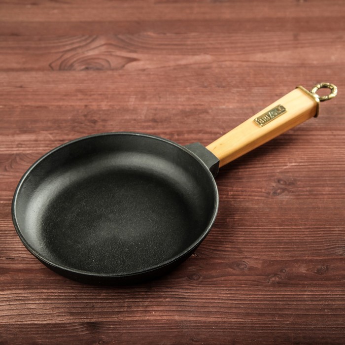 Сковорода чугунная ТМ "BRIZOLL" 200х35 ручка "КЛАССИК"