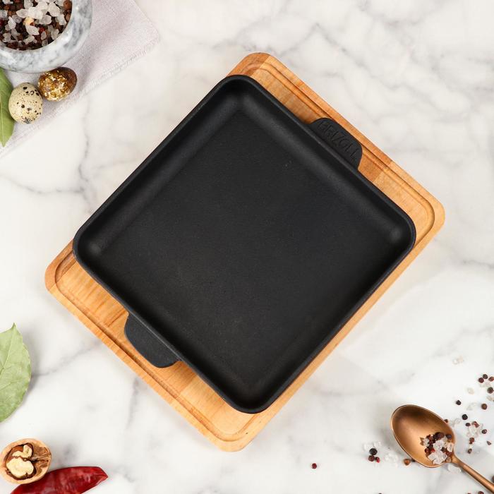 Сковорода чугунная "Хорека", квадратная, порционная, с дощечкой, BRIZOLL, 18 х 18 х 2,5 см