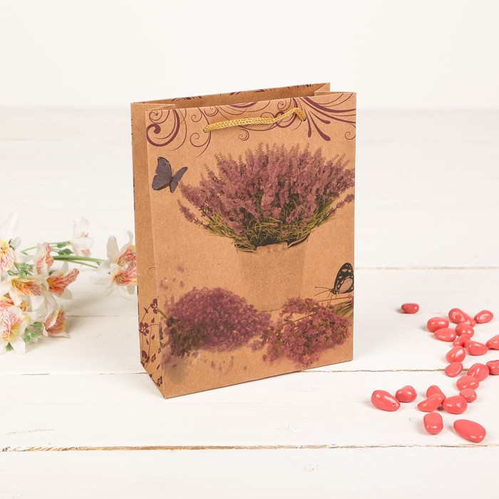 Пакет крафт "Горная лаванда", 24 х 8 х 33 см