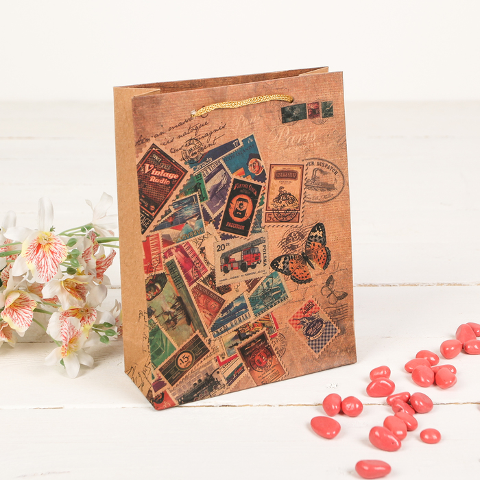 Пакет крафт "Марки", 24 х 8 х 33 см