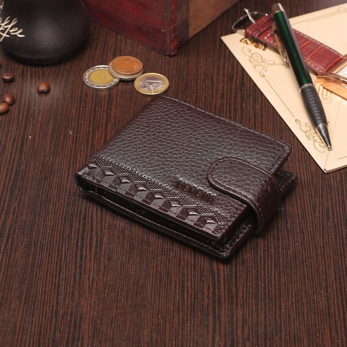 Портмоне мужское, 3 отдела, для карт, для монет, на кнопке, цвет коричневый