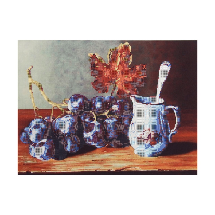 Схема для бисера и креста на габардине "Ветка винограда" КБЦ 3035