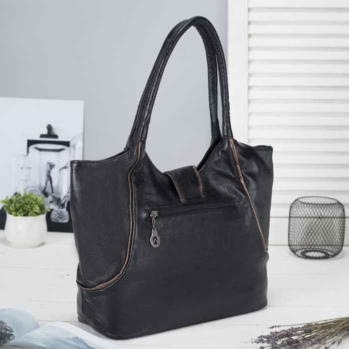 Сумка женская, отдел на молнии, наружный карман, цвет чёрный