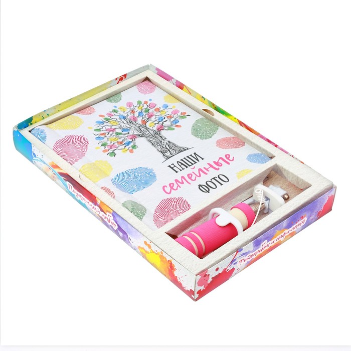 Подарочный набор "Наши семейные фото!": фотоальбом и селфи-палка