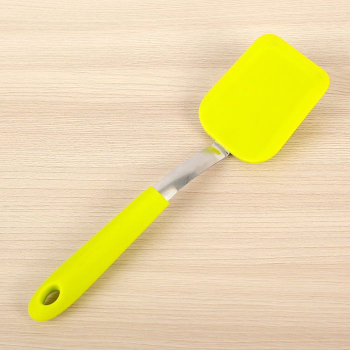 Щетка для чистки посуды силиконовая с ручкой 24х6х2 см,