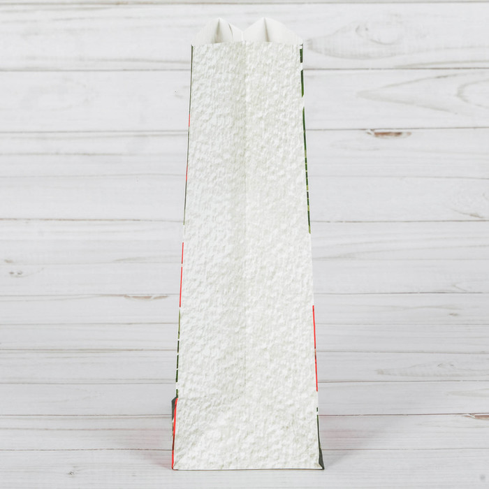 Пакет подарочный без ручек «Счастье ждёт тебя», 10 х 19,3 х 7 см