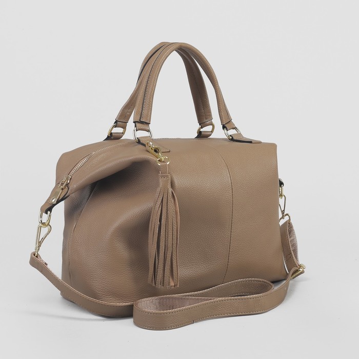 Сумка женская, отдел на молнии, наружный карман, длинный ремень, цвет хаки