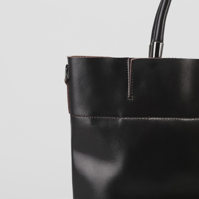 Сумка женская, отдел с перегородкой, наружный карман, длинный ремень, цвет коричневый