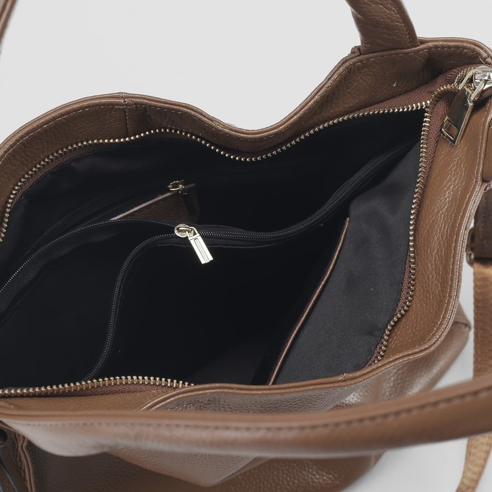 Сумка женская, 1 отдел с перегородкой, 3 наружных кармана, длинный ремень, цвет коричневый