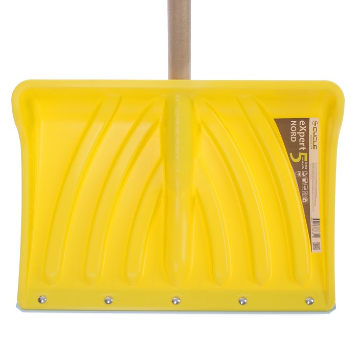 Лопата пластиковая EXPERT Nord, ковш 330 × 450 мм, с оцинкованной планкой, деревянный черенок