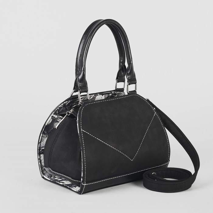 Сумка женская, замша, отдел на молнии, наружный карман, длинный ремень, лак чёрный