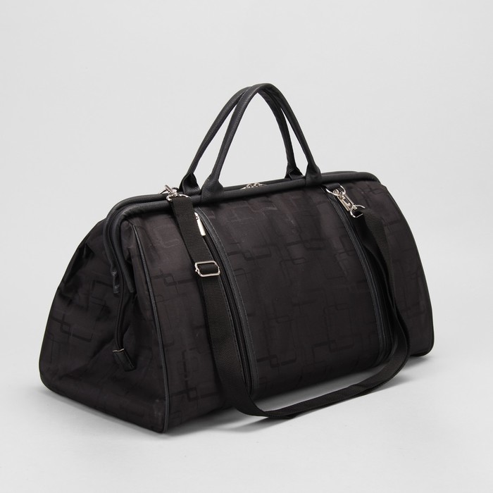 Сумка дорожная «Квадрат», 1 отдел на молнии, наружный карман, цвет чёрный