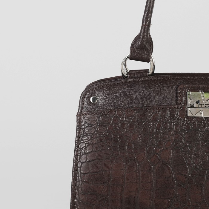 Сумка женская, отдел на молнии, наружный карман, длинный ремень, цвет тёмно-коричневый