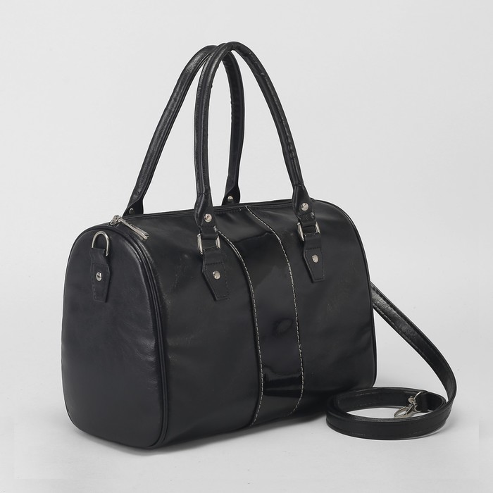 Сумка женская, отдел на молнии, наружный карман, длинный ремень, лак чёрный