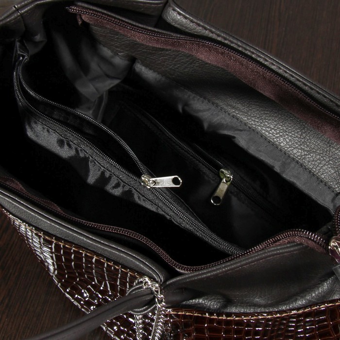 Сумка женская, 2 отдела на молниях, наружный карман, крокодил, цвет коричневый