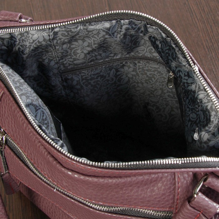 Сумка женская, отдел на молнии, 2 наружных кармана, регулируемый ремень, цвет фиолетовый